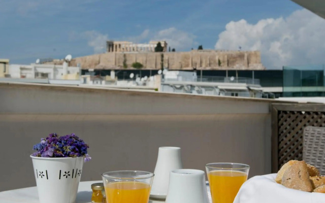 Hera Hotel