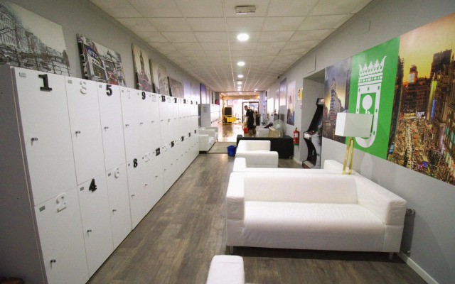 Madrid Downtown Hostel