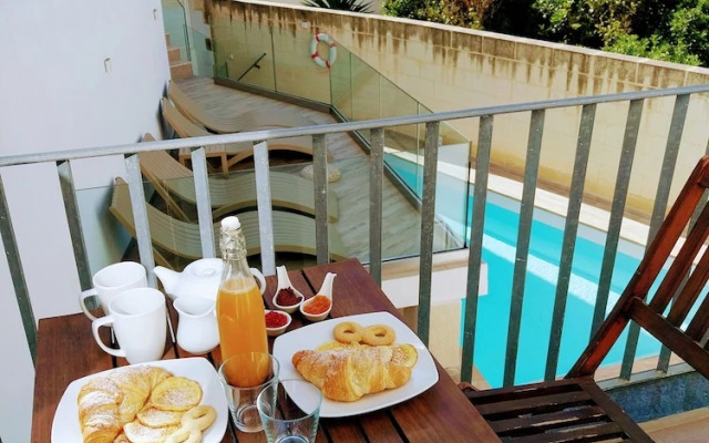 Pjazza Suites Boutique Hotel