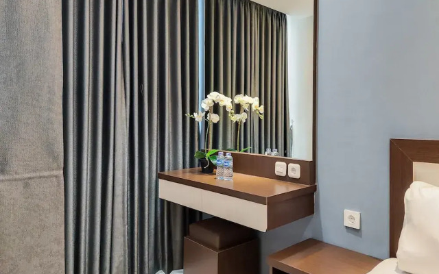 Fancy And Nice Studio At Transpark Bintaro Apartment