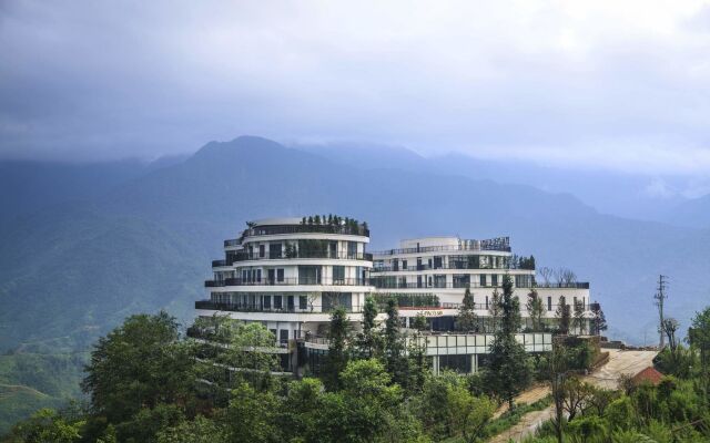 Pao's Sapa Leisure Hotel