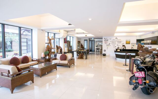 Huang Shin Business Hotel - ZhongGung Branch