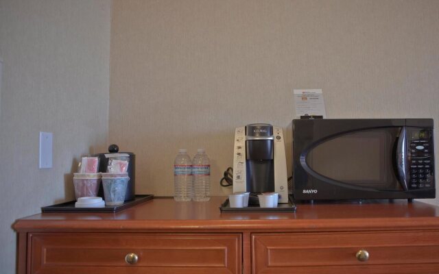 Hilton Garden Inn Albuquerque / Journal Center