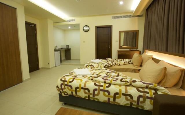 Lujain Hotel Suites