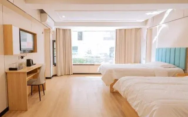 Yuxi Mengzhijia Theme Hotel