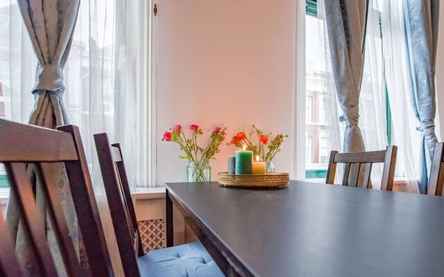 Modern Apartment in Den Haag With Forest Nearby