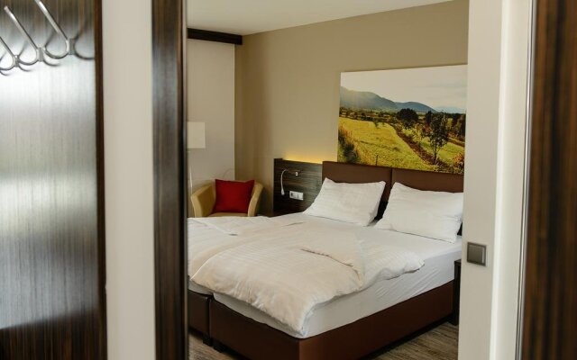 Dorfmeister Business Hotel B&B
