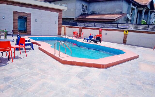 Bayview Resorts And Hotels Limited