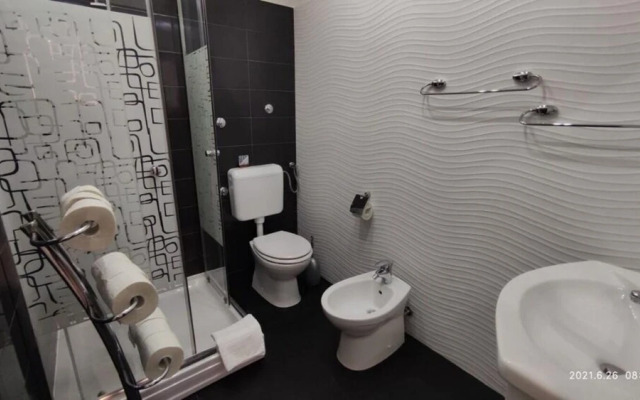 Neven - Economic Apartment Close to sea - A4 kat