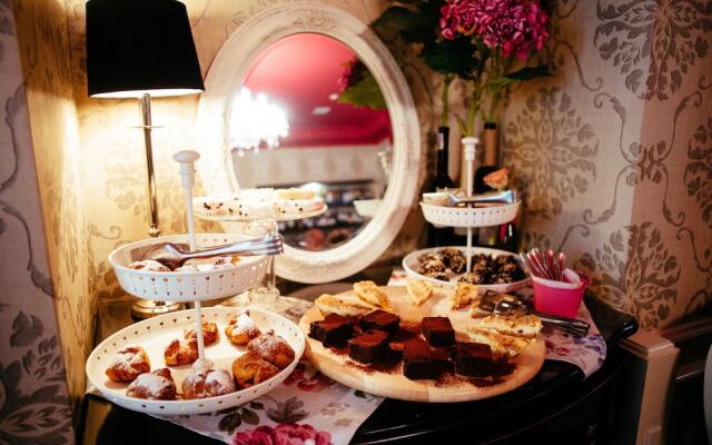 Vintage Boutique Hotel