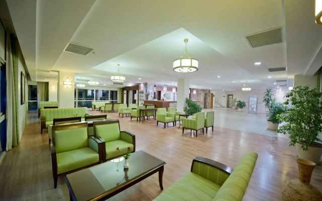 Trendy Side Beach (Adults Only, 16+)