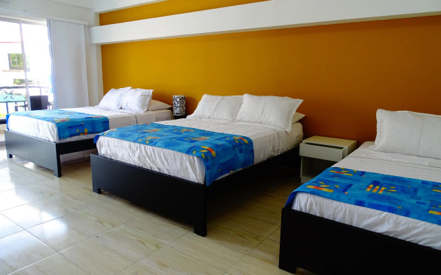 Alborada Hotel by AHMA