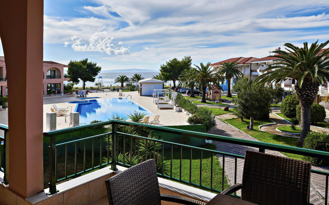 Toroni Blue Sea Hotel & Spa