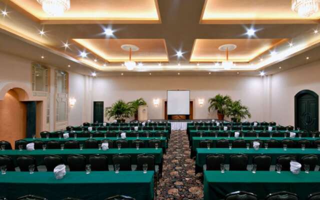 Hotelcoz All Inclusive