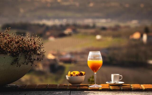 Réva Residences & Pool