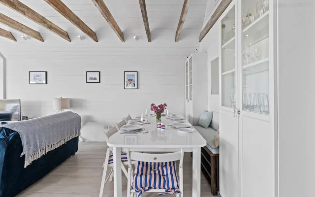 Seashells-stylish Coastal Living