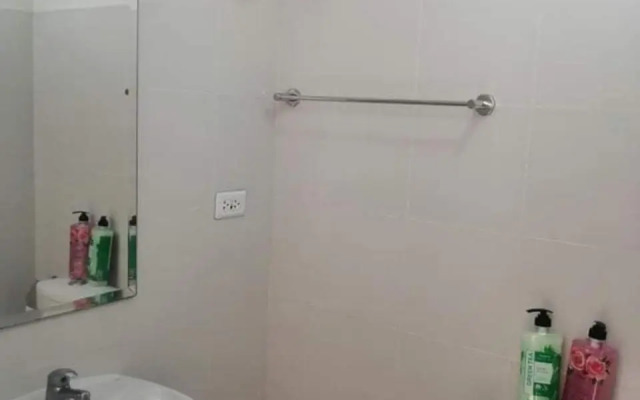 Wind Residence T4- H Near Taal view & sky ranch