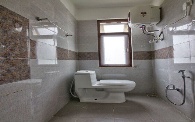 OYO 13466 Hotel Indrakil