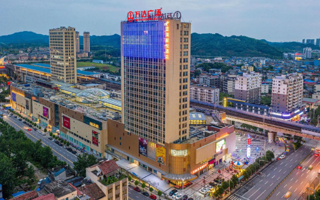 Lanhai Longyue Hotel