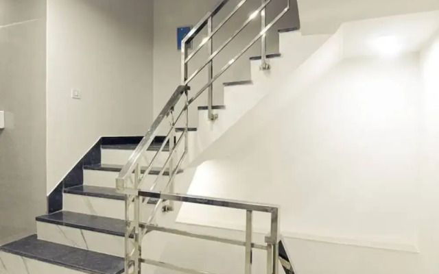 Studio Serviced Apartment With Gym Patio