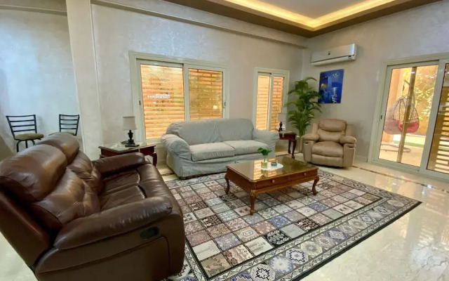 Luxurious Villa Serene Garden New Cairo