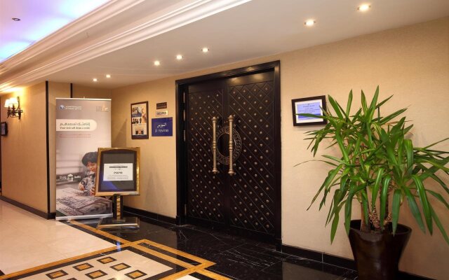 Golden Tulip Hotel