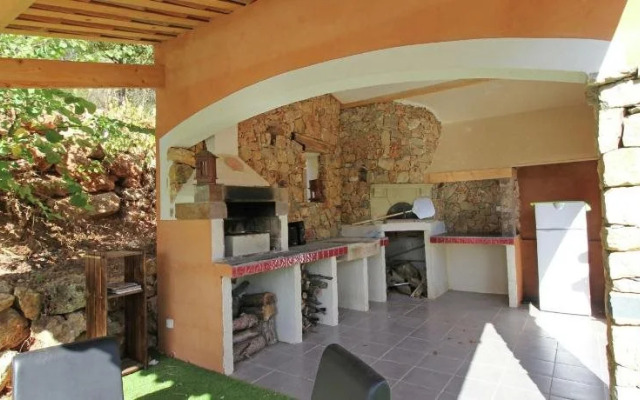 Holiday House Les Nouveaux Dourets