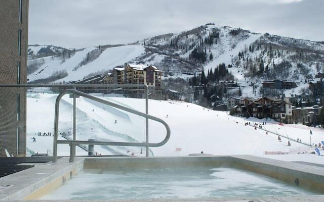 Gondola Square Condominiums