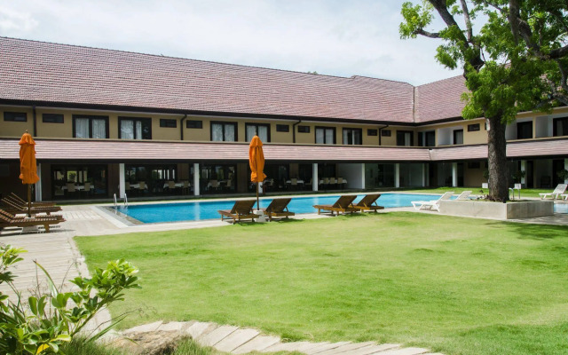 Rajarata Hotel