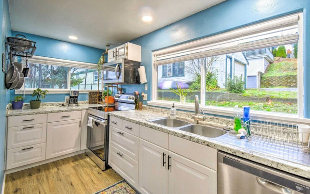 Bremerton Apt ~ 2 Mi to Boardwalk & Breweries