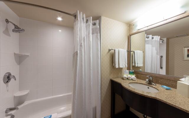 Holiday Inn Express Hotel & Suites Riverport Richmond by IHG