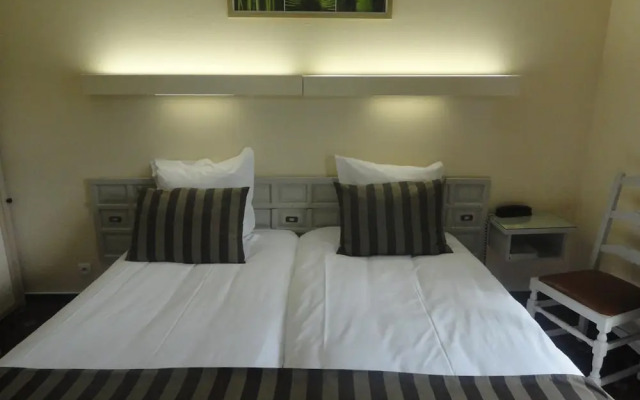 Hotel Planes