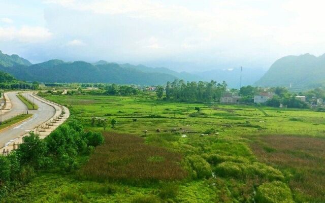 Trung Duc Hotel