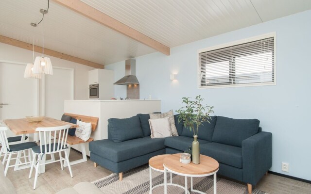 Great Lodge with Microwave Oven near Beach