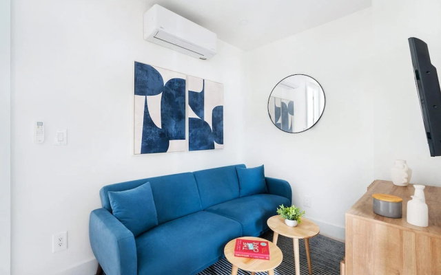 48-4fe 2BR Prime Midtown West
