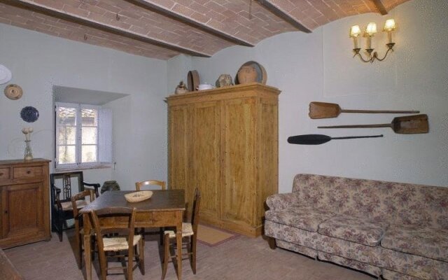 Castello Del Poggiarello Di Stigliano