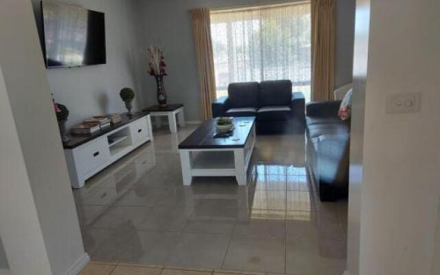 Numurkah Self Contained Apartments - The Saxton