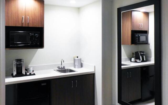 Holiday Inn Express Coventry S - West Warwick Area by IHG