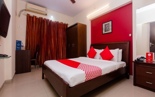 OYO 12082 Om Apartment