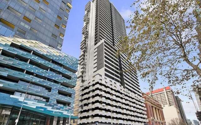 ReadySet Apartments on Spencer