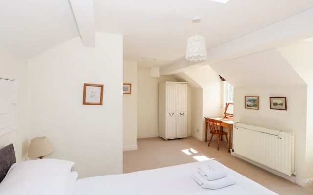Robin Cottage