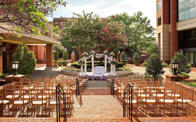 Sheraton Suites Old Town Alexandria