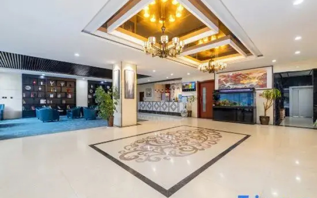 Zhongmu  TianYi  Hotel