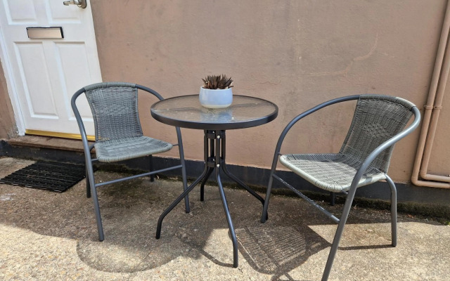 Flat 20 Studio Apartment Southlands
