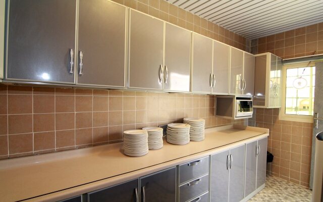 Elite Suites - Al Hamra