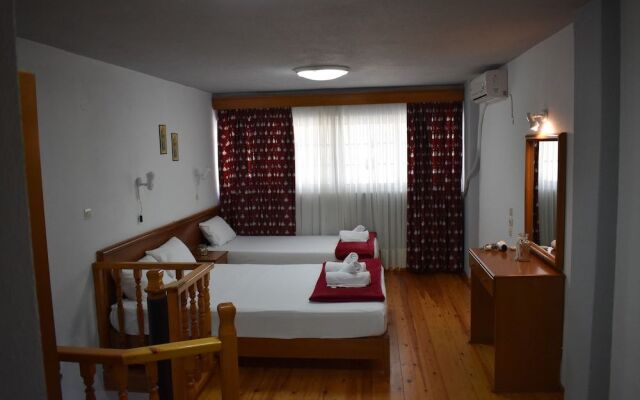 Galanis Hotel
