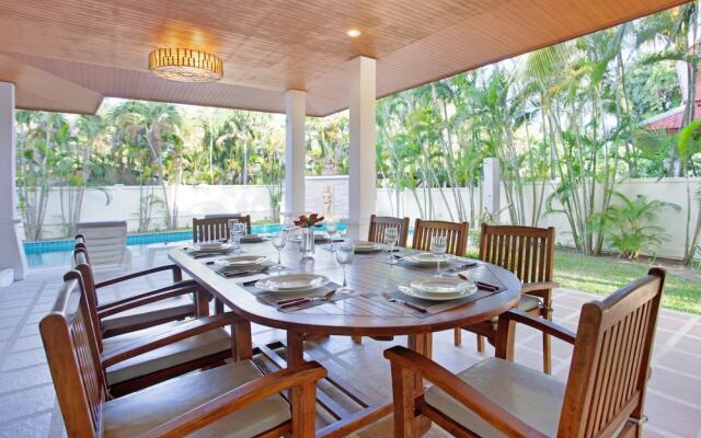 Tropical Thai Style 4BR Pool Villa Fanny