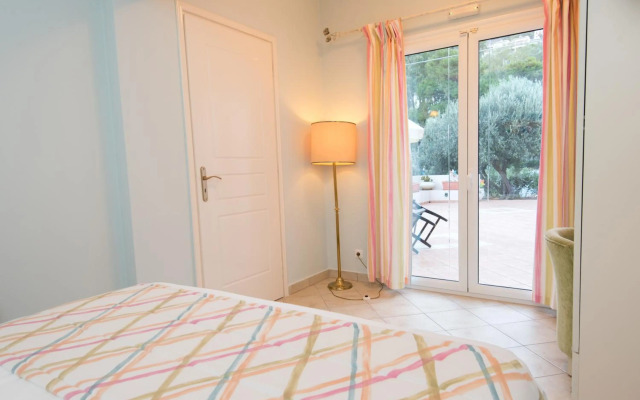 Myrties Boutique Aparments