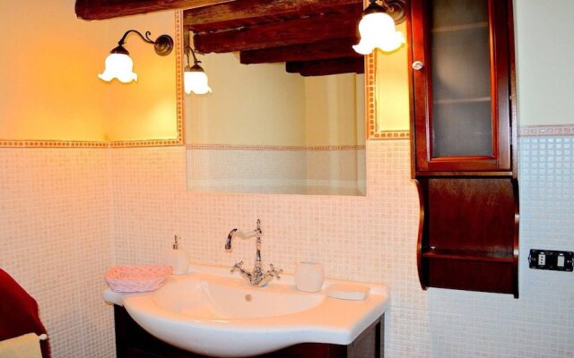Spoleto Contessa Media, Central Spoleto, Sleeps 4