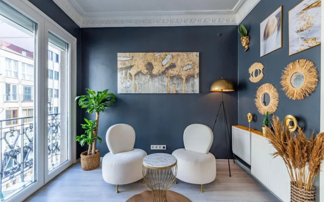 Central and Stylish Flat in Nisantasi